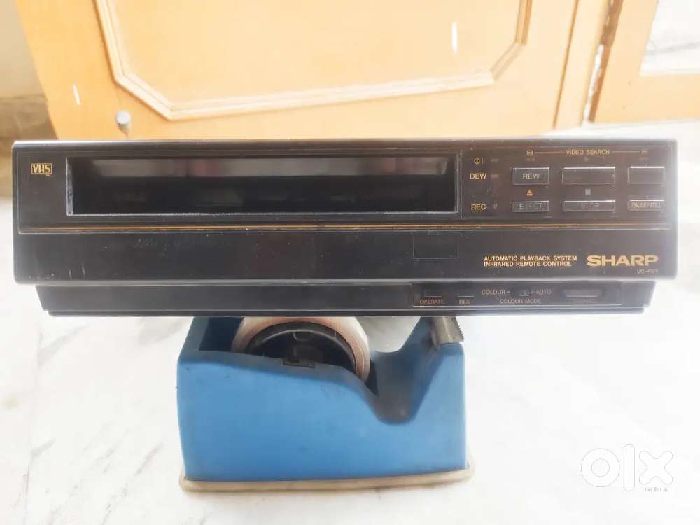 VCR, INDUCTION CHULHA, FM BLUETOOTH, SETUP BOX AND OTHER ITEMS