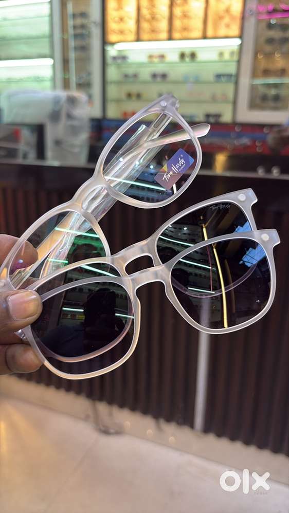 Attachment sunglasses with 2 shade