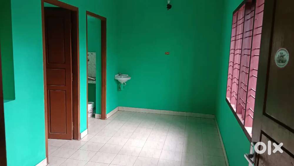 1 BHK BACHELOR GROUND FLOOR