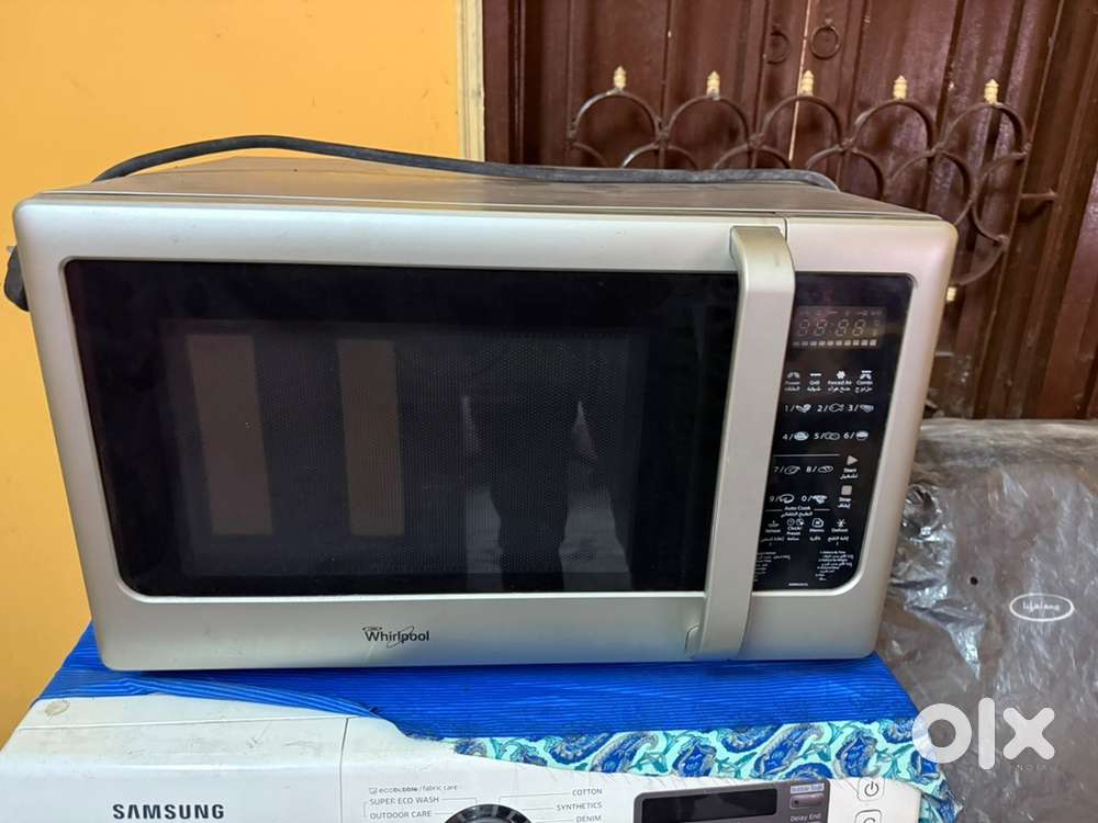Whiripool Microwave rarely used