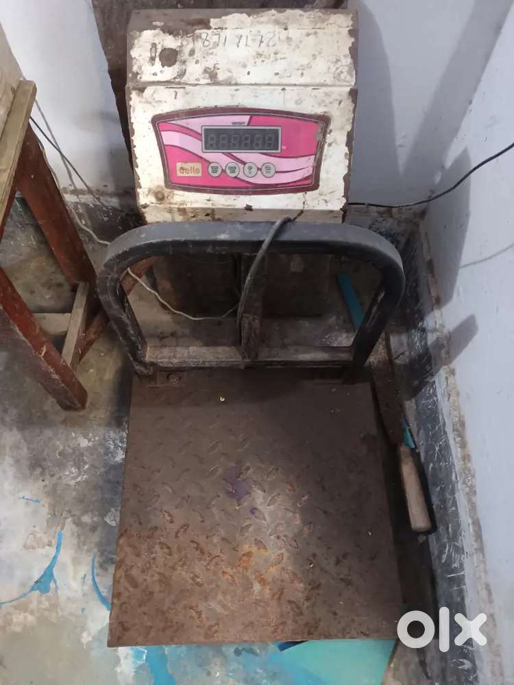 Electronic weighing scale