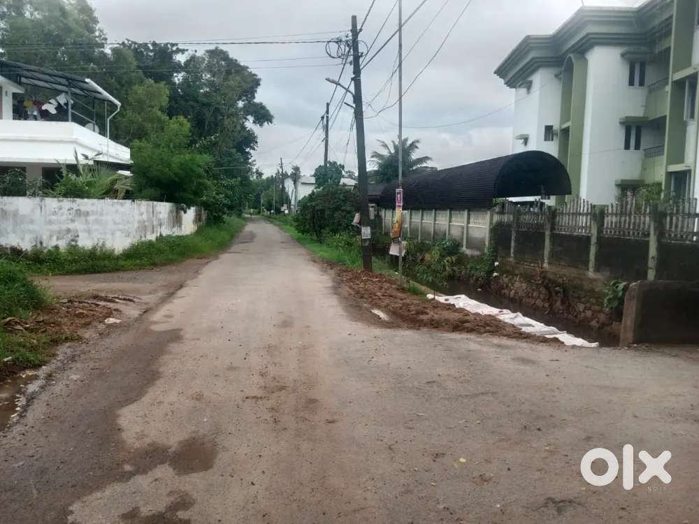 15 cent kakkanad 1km collectorate