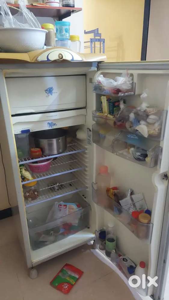 Whirlpool freez 230 Ltr