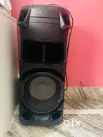 Sony MHC-V43D dh soeaker in new condition