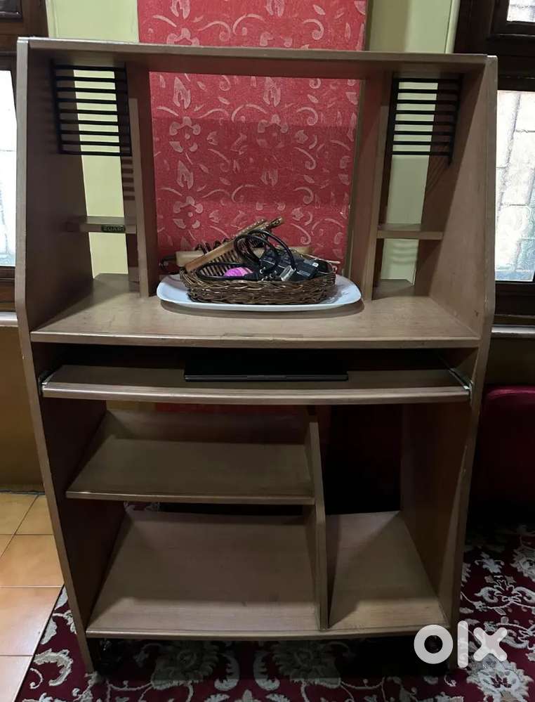 Book Shelf Cum Computer  table