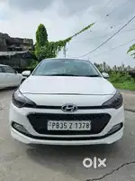 I 20 2016 bata 17  MODEL SPORTS PETROL ALL ORIGIONAL CAR