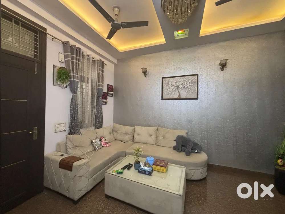 2bhk furnished flat available for rent in indirapuram sec-62