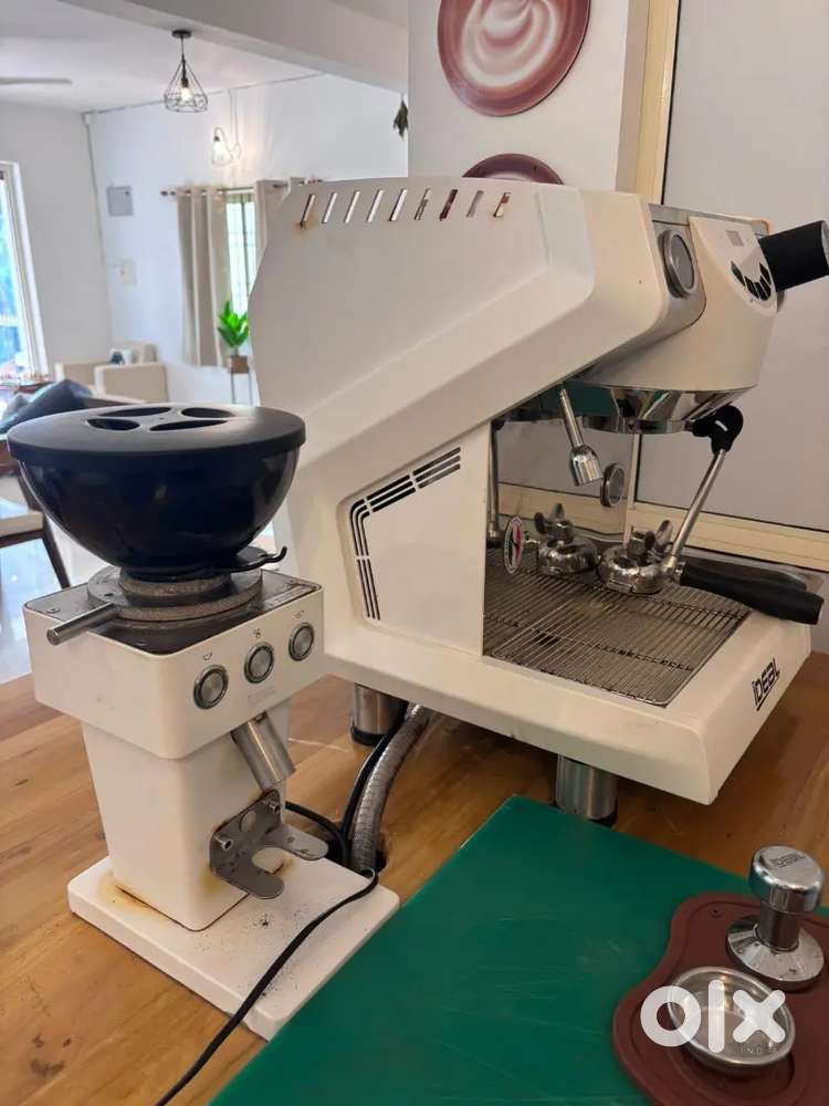 Ideal Espresso Coffee machine with grinder