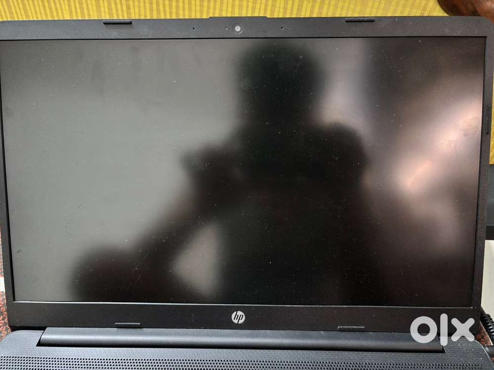 HP 15s (AMD RADEON GRAPHICS)