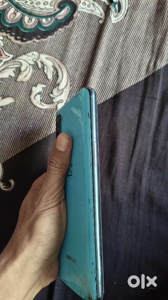 OnePlus Nord ram 12 rom 256