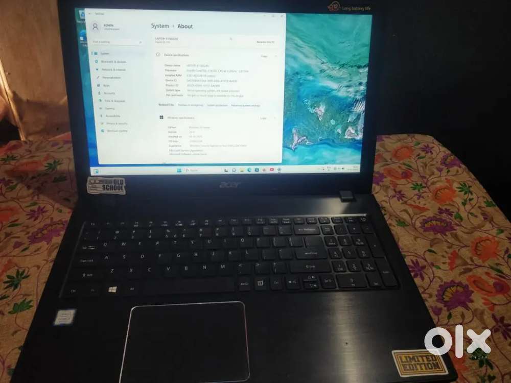 Acer aspire, i3 8th gen, 6gb ram, 128GB SSD(New)+1Tb, excellent condit