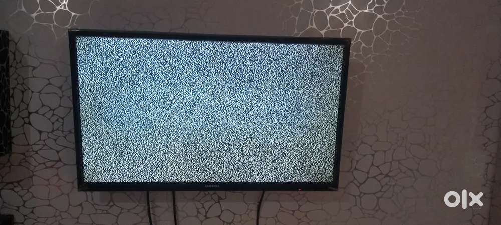 Samsung TV for sale