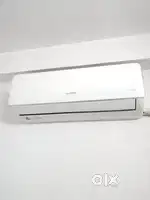 Lloyd by Havells 1.5 ton inverter AC