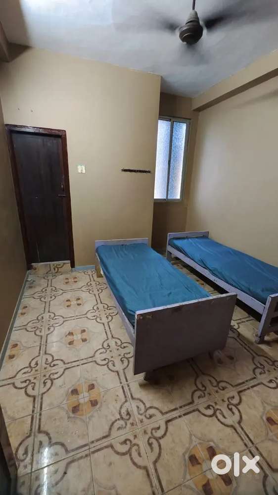 Mens pg in chennai triplicane hostel mansion for men Royapettah egmore