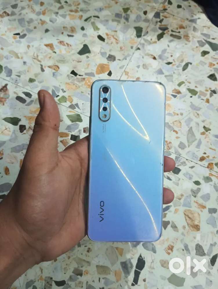 VIVO S1 6 GB 128 RAM