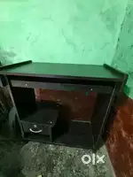 Best computer table for students