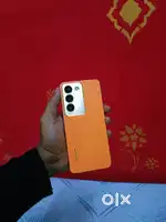 Vivo y200e 5G 8gb+8gb 128gb original charger box image available