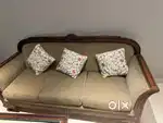 5 piece sofa set with centre table