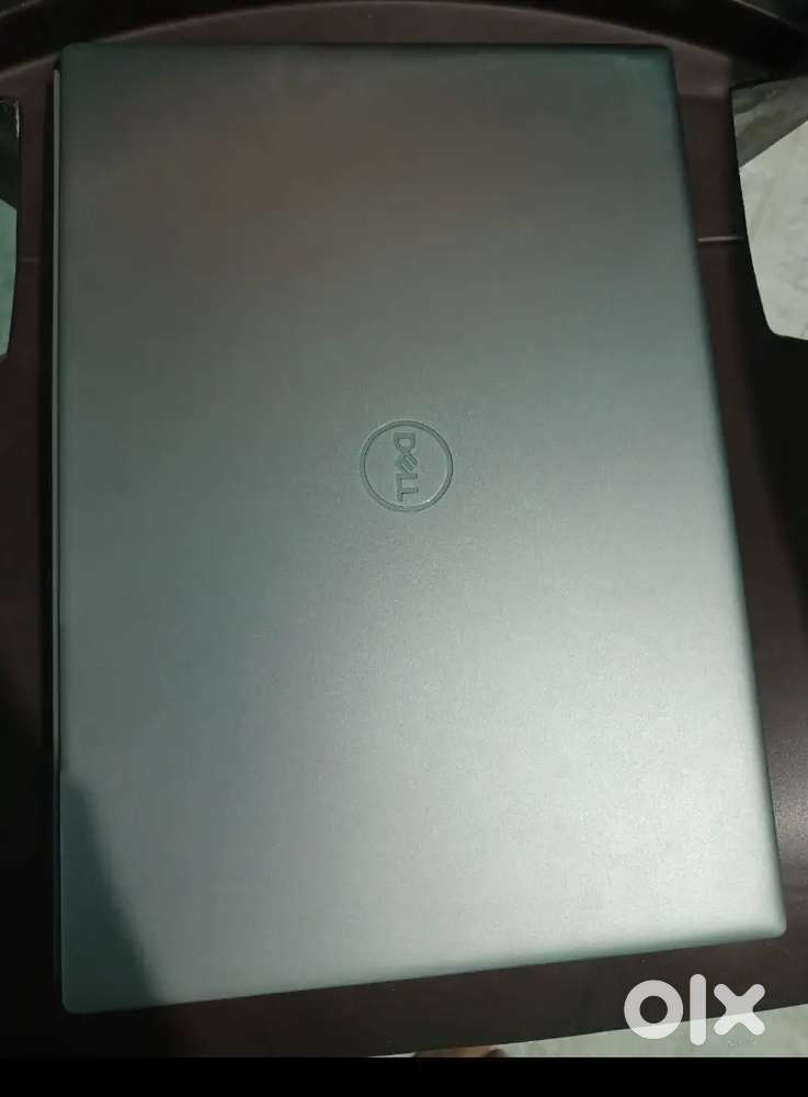 Dell Vostro 5625