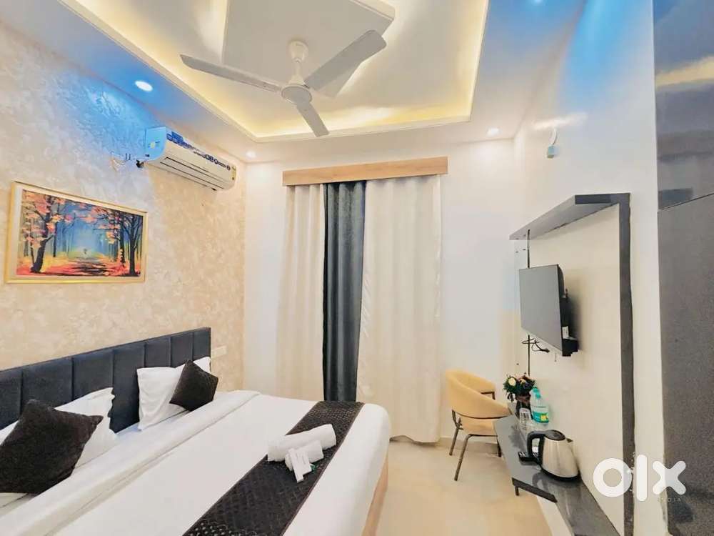 Hotel devine - Staff required