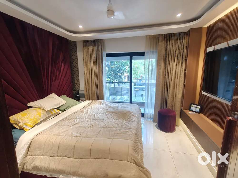 3Bhk Luxury furnished Villa Adyar/Besant Nagar 2 carparking