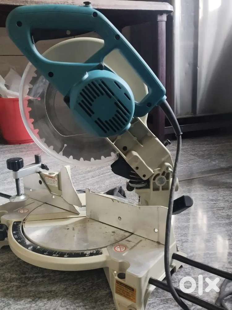 Pls contact for Miter saw used just few days