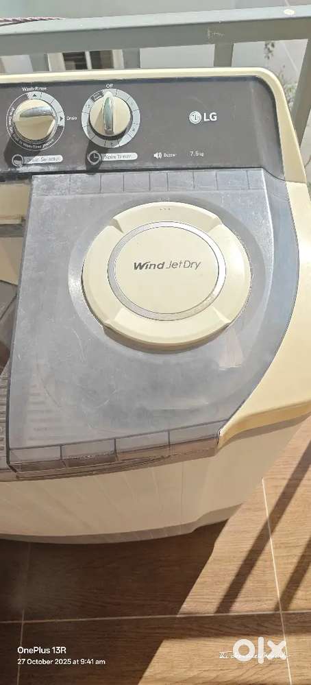 Semi Automatic LG Washing Machine for sale