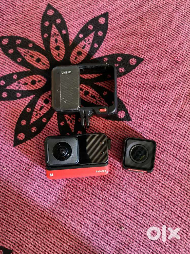 Insta 360 One Rs