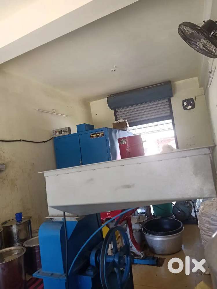 വെളിച്ചെണ്ണ മിൽ വില്പനയ്ക്ക്