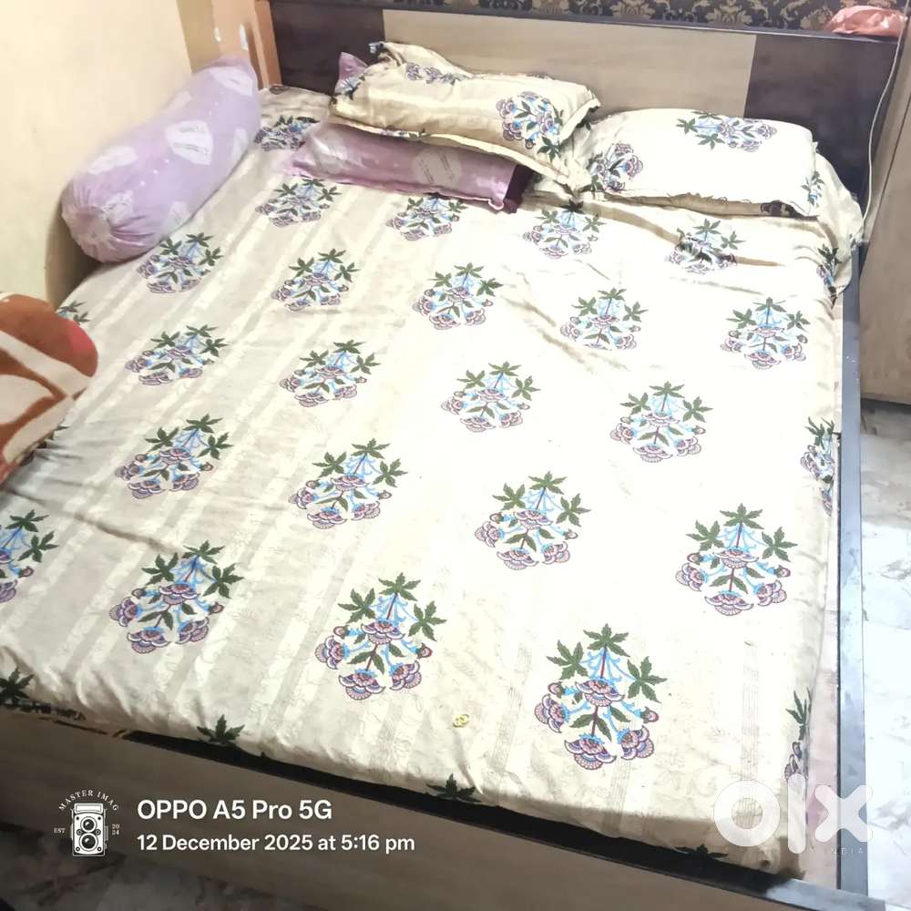 Home box bed new condition