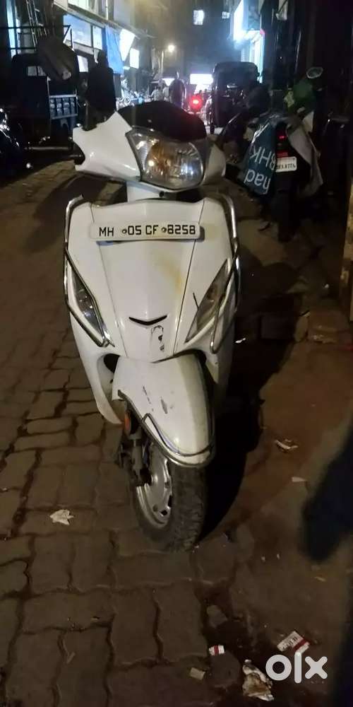 Mestro scooty good condition