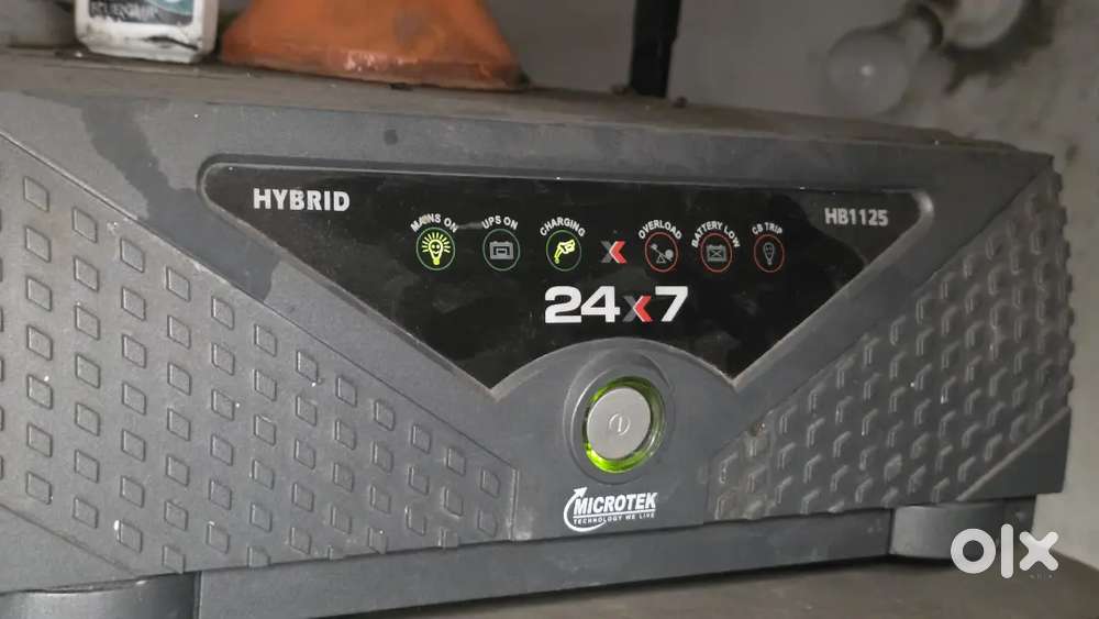 Invertor Microtek 1125