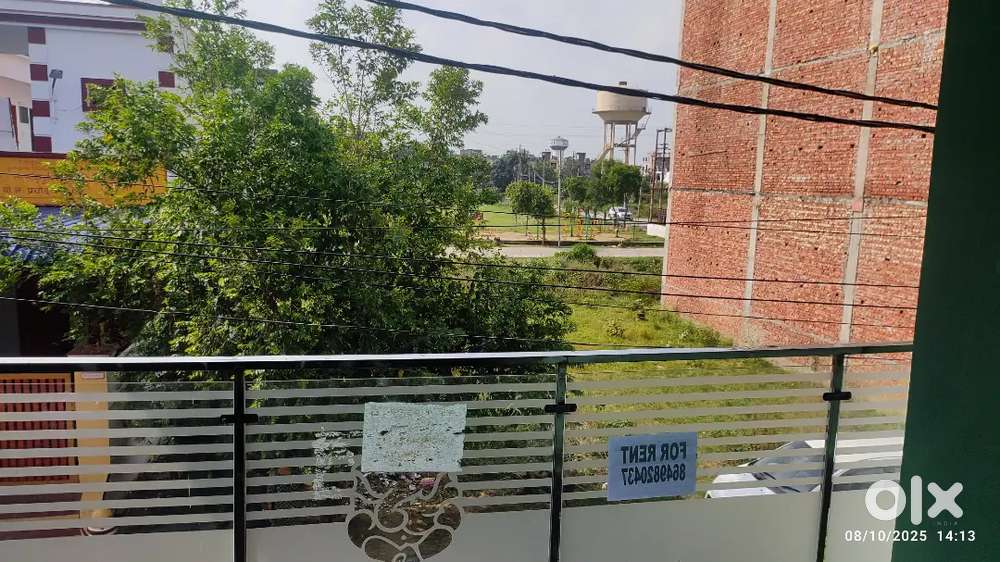 For rent only for familiesNear Krishna public school uday kunj.