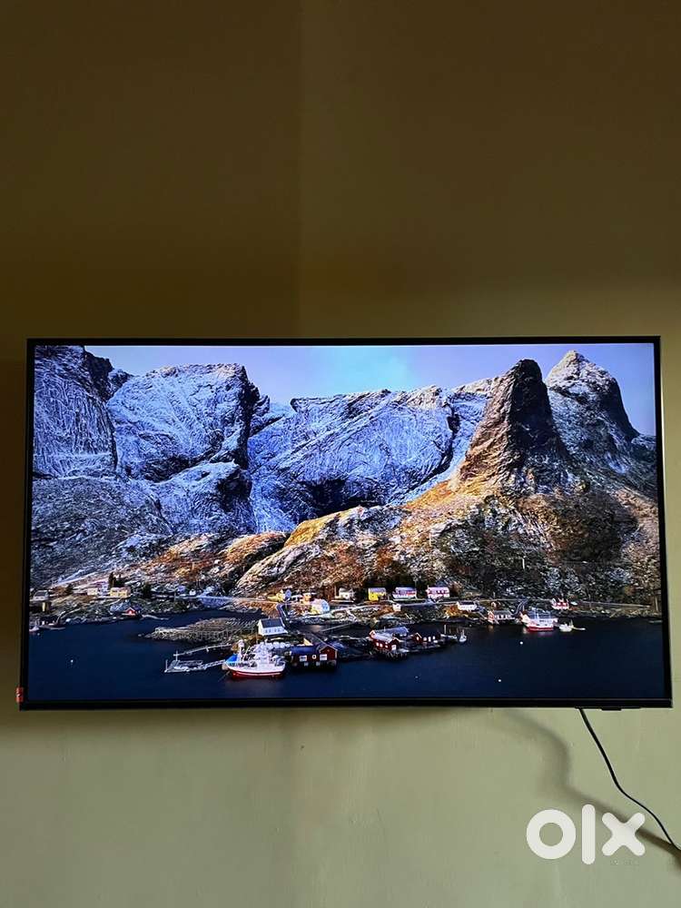 Samsung One month old 4k full HD 43 inch invision pro LED TV for sale