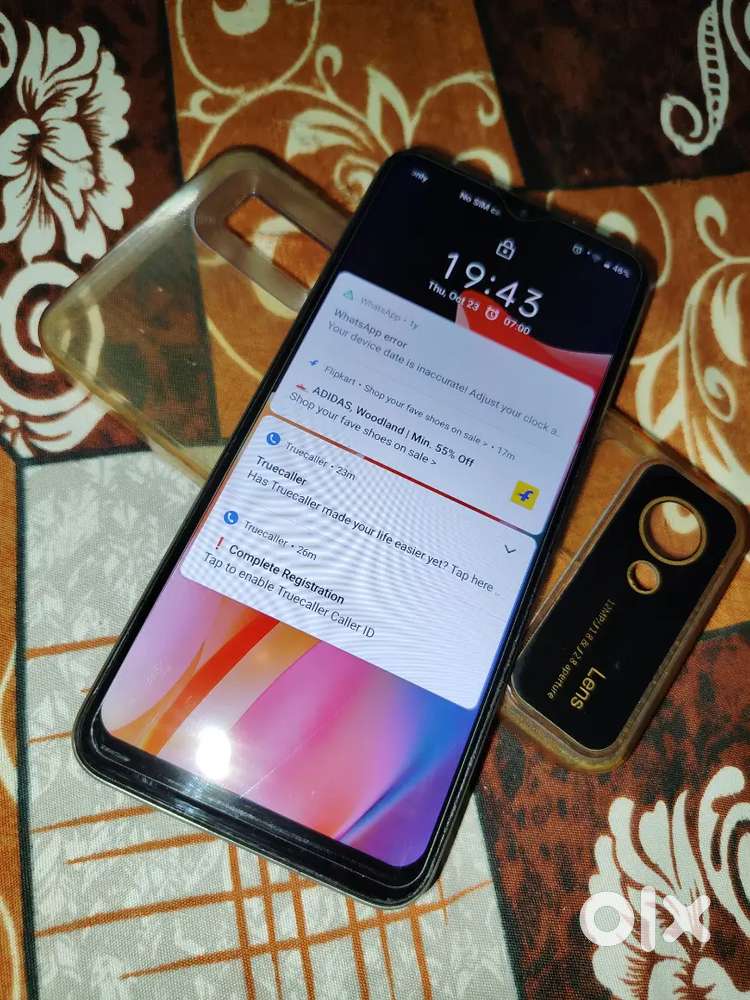 Two years old phone fully Mint condition, no scratches, no problem .