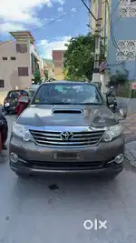 Toyota Fortuner 2011-2016 4x4 AT, 2015, Diesel