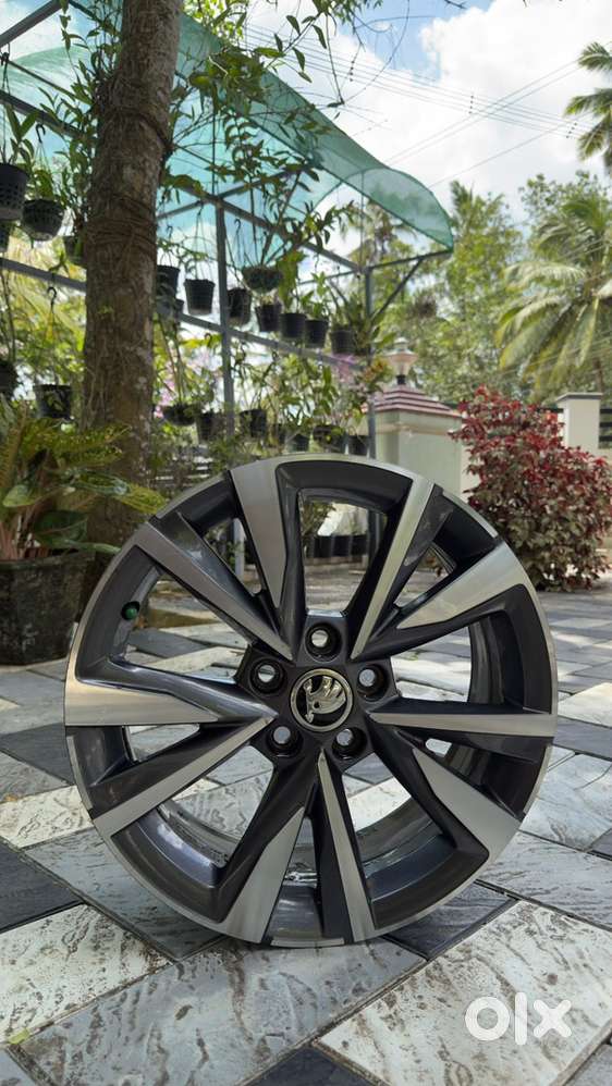 Skoda slavia OEM alloy 16inch