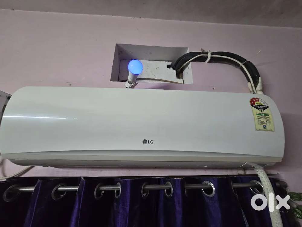 LG SPLIT AC WITH GOOD CONDITION