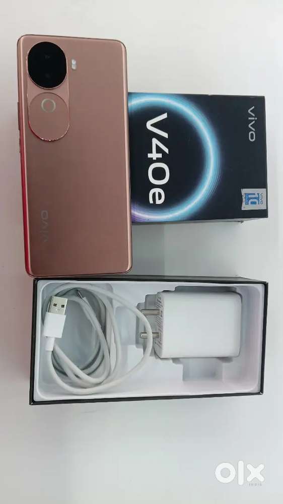 V40e (8+128) Demo 6 months warranty price: (19500)