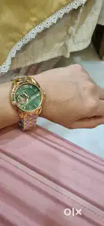 Wrist watch for women
