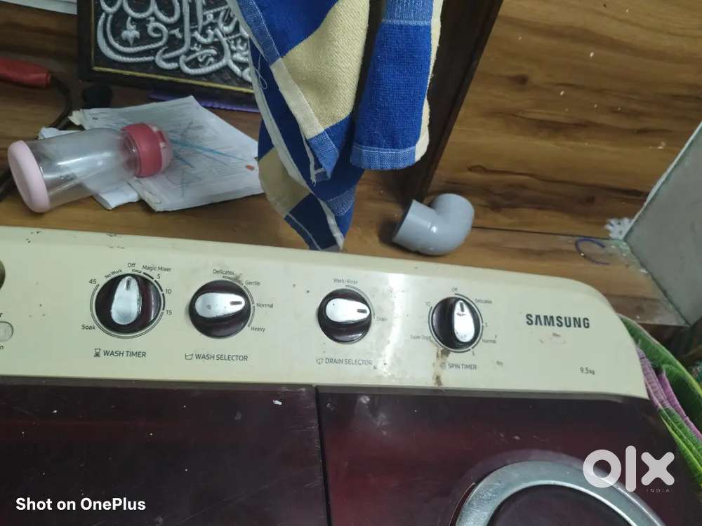 Semi automatic washing machine
