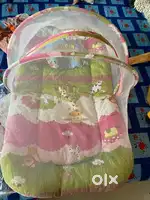 Baby folding bed with mosquito net