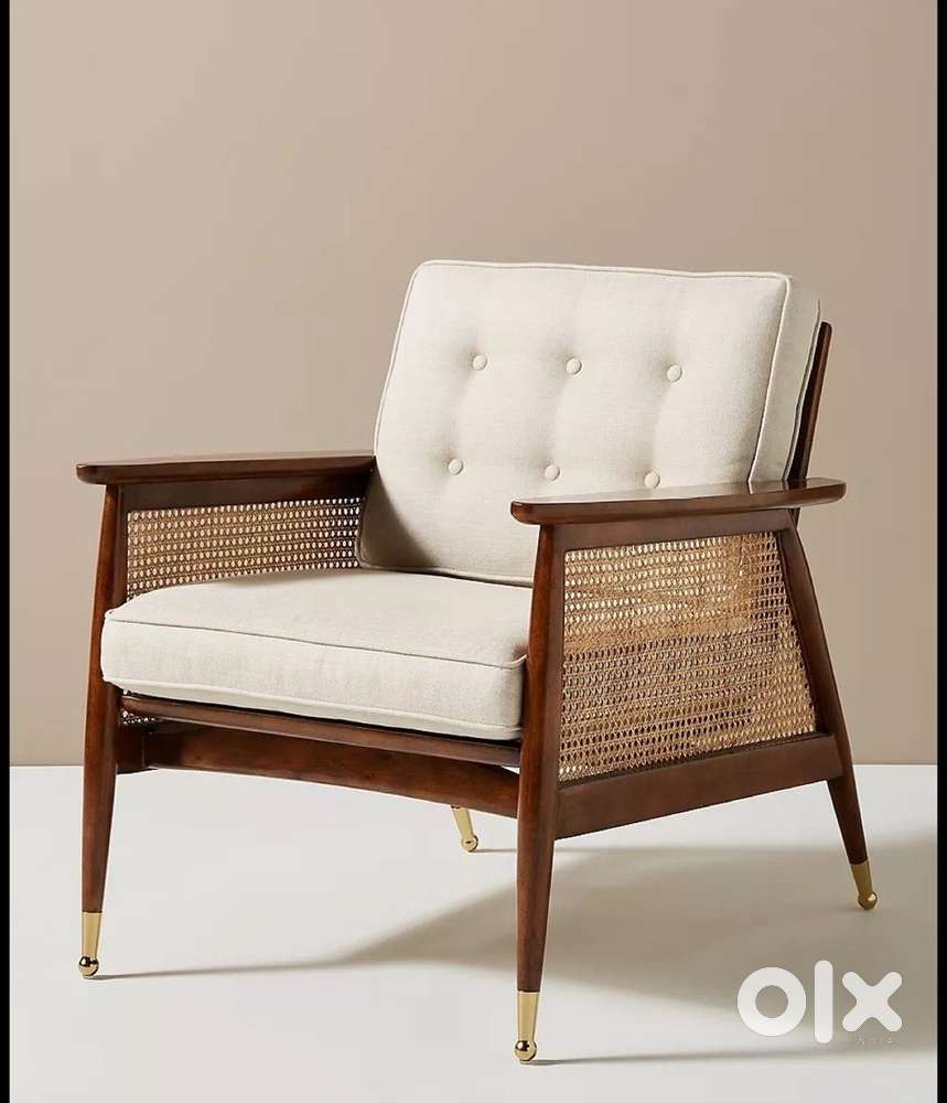 Looking for salesgirls for furniture showroom in Gachibowli