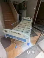 Semi-adjustable fowler bed