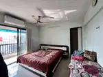 2 bhk furnished flat available for rent at prime location