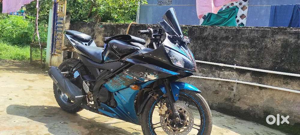 R15 v2 best condition