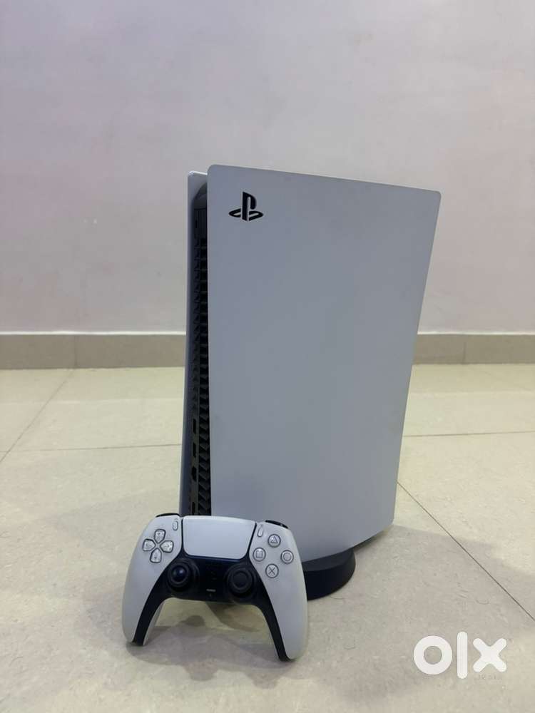 PS5 gaming console