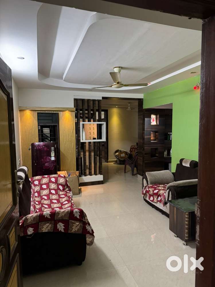 One room in luxury 3 Bhk with all amenities
