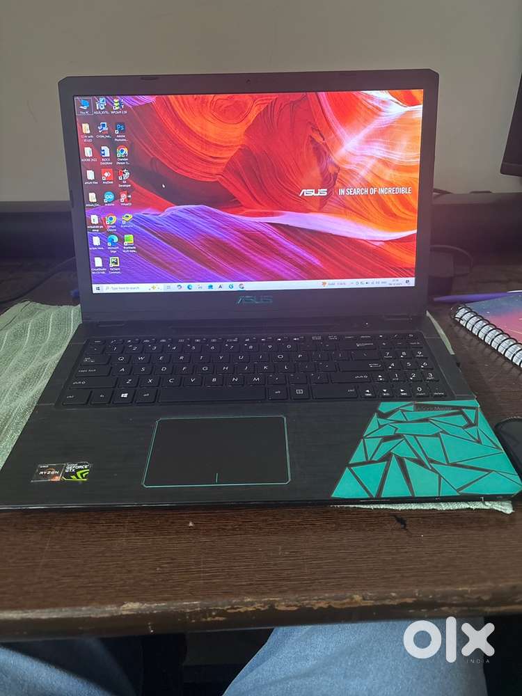 ASUS VivoBook Gaming F570ZD-DM226T AMD Quad Core Ryzen 5-2500U