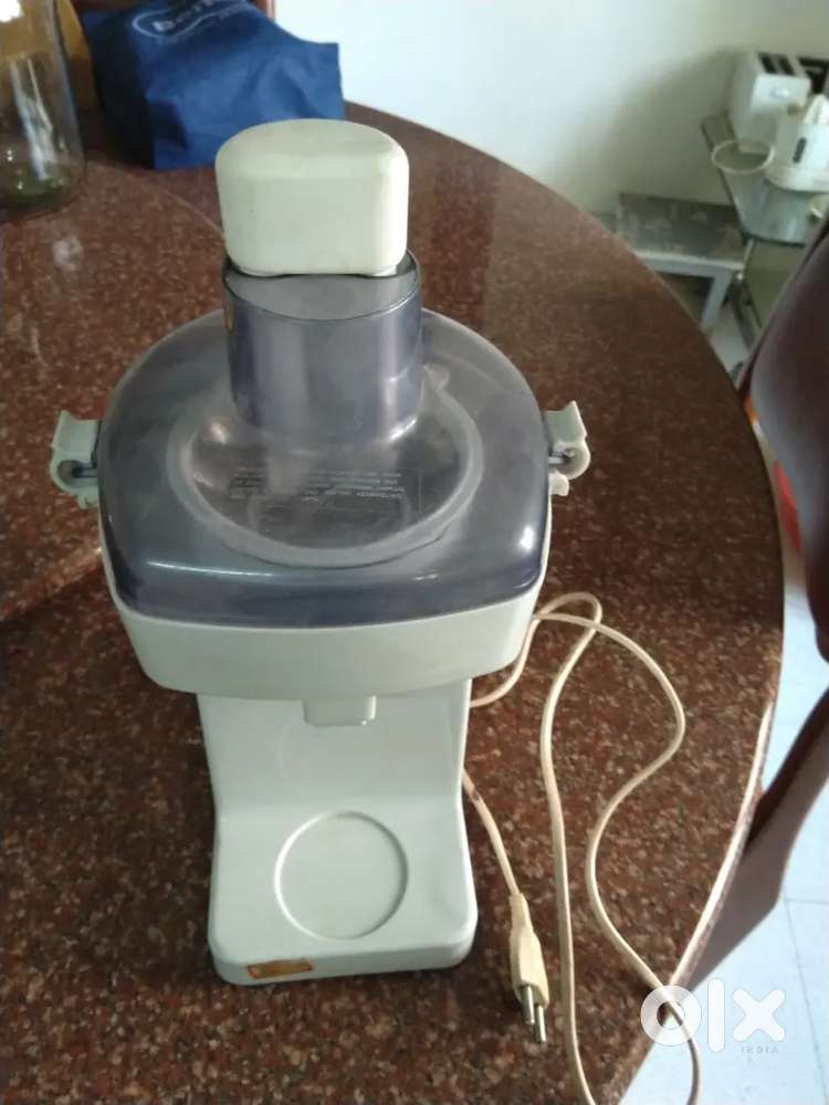 Juicer, crompton company